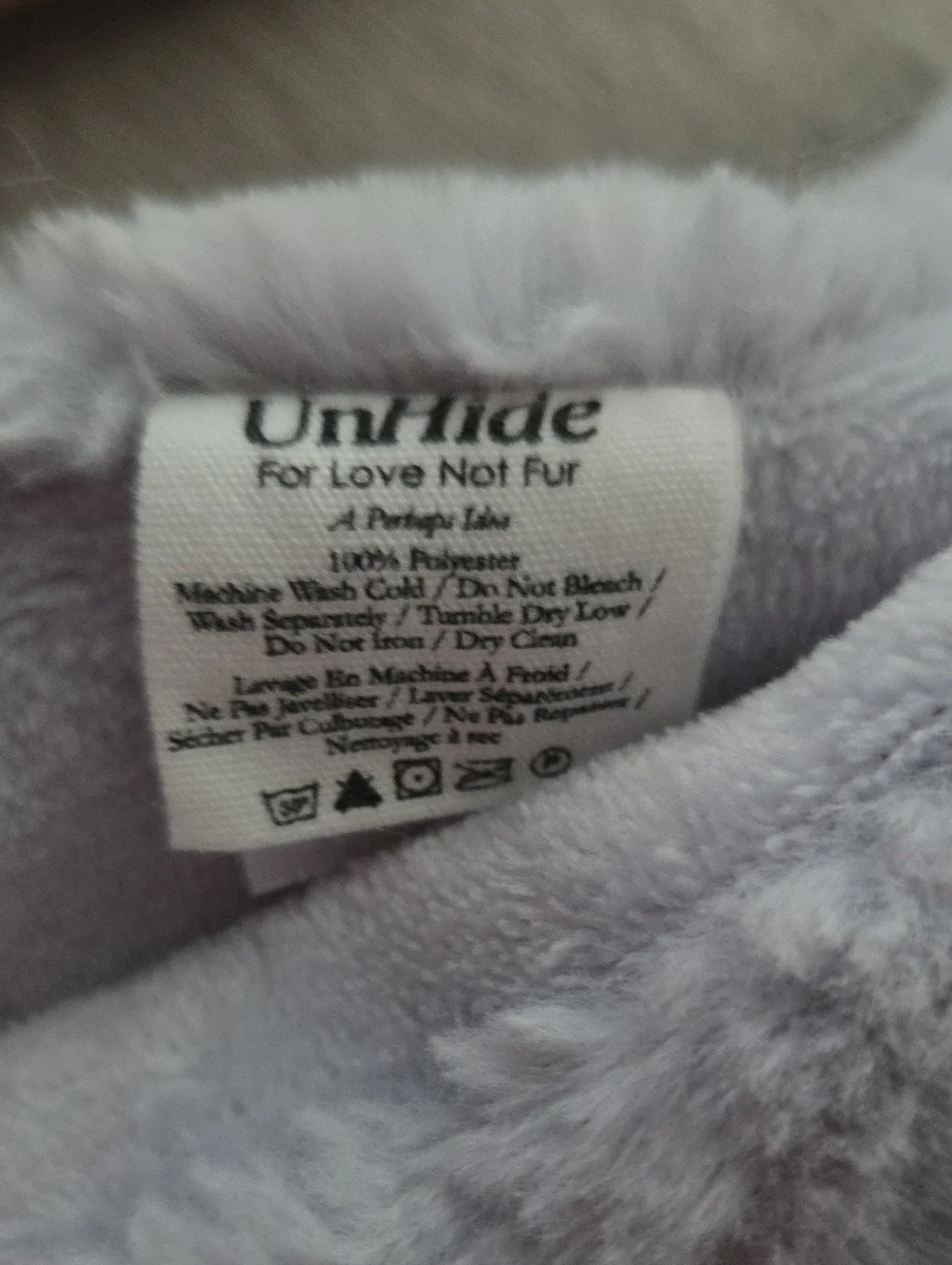 UnHide Throw Blanket